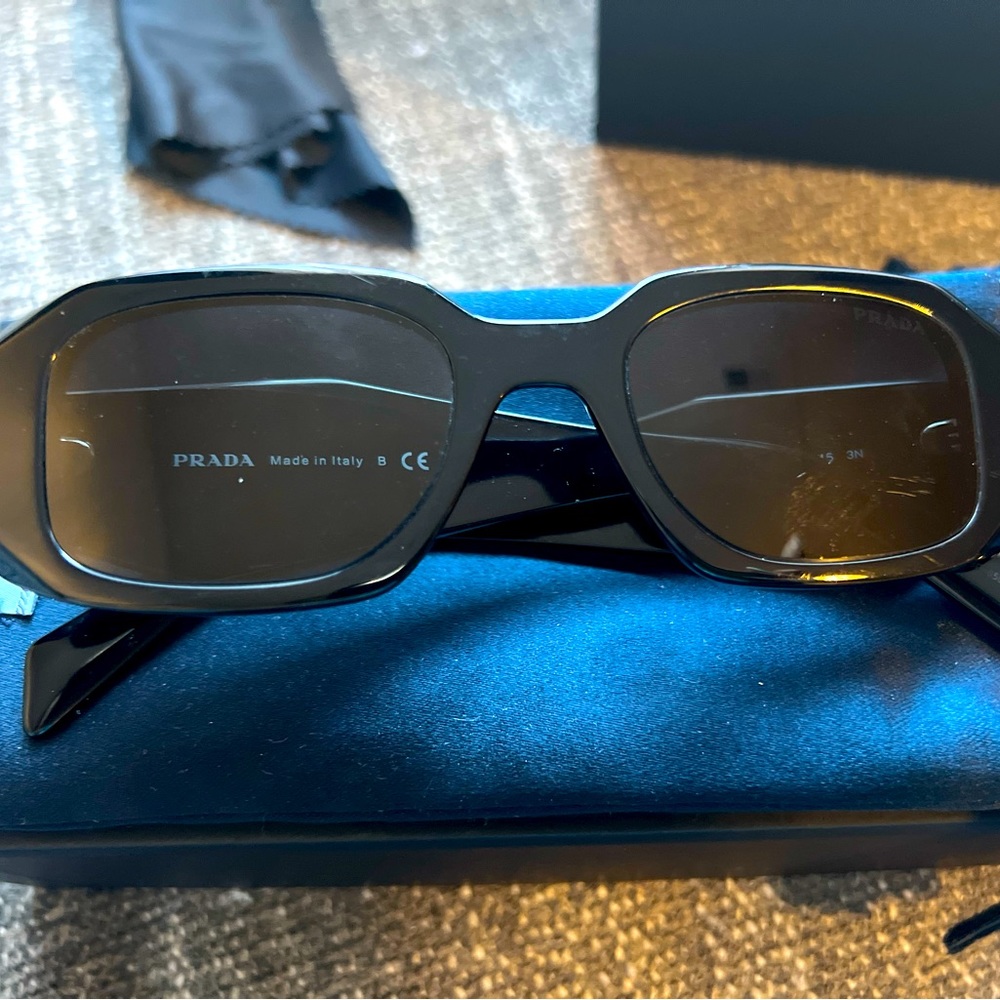 SPR17W black gradient Prada sunglasses 49mm